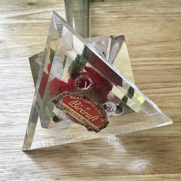 VTG 60's Bircraft Vase Lucite Reverse Carved Deep Red Rose Green Leaves 8.5" H - Picture 6 of 8